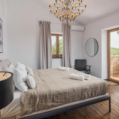 Luxuriöses Haus In Mit Sauna Cabrunici